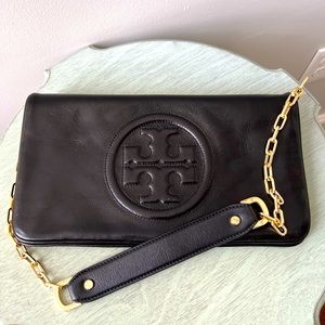 Black leather Tory Burch clutch